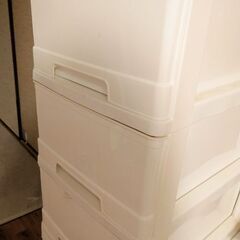 衣装ケース2点、もらってくださる方に無料で差し上げます。