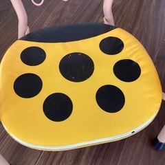 子供いす　キッズチェア　てんとう虫　ヤトミの画像
