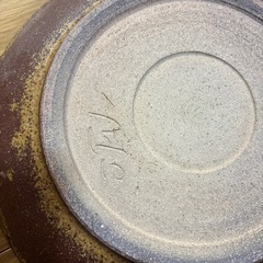 ③大鉢　大皿　陶器　作家物　窯印あり　※縁に欠け１ヶ所　　の画像