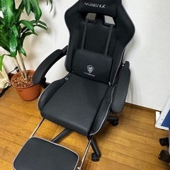 【美品】ＧＷ限定価格🉐Dowinx Gaming Chair F...