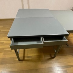 事務机３台の画像