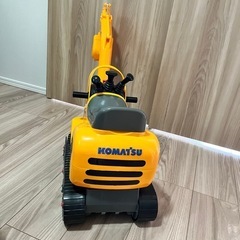 ショベルカー コマツ KOMATSU　ケンケンキッキ 乗用玩具 乗用マイクロショベル PC01 の画像