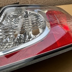 bB  QNC21 テールランプ　右の画像
