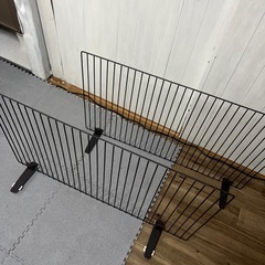 ペットフェンス2枚（取り引き決まりました
）の画像