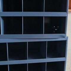 【武蔵小山店】 [在庫4点→3点 各売] DURHAM 24 OPENING BIN スチールキャビネット PFS P.F.S. PACIFIC FURNITURE SERVICE インダストリアル 本棚 小物 収納 靴箱 ガレージ スチール 棚 キャビネット シンプル industrial steel iron garage cabinet bookcase us usa america の画像