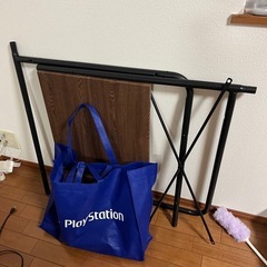 PCデスクの画像