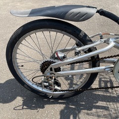 折りたたみ自転車の画像