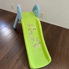 滑り台