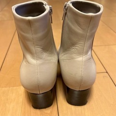 ハーフブーツの画像