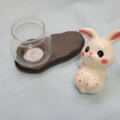 うさぎ　小さい花瓶（切り花用）の画像