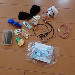 ピアス、ヘアピン 写真のもの全部で100円の画像