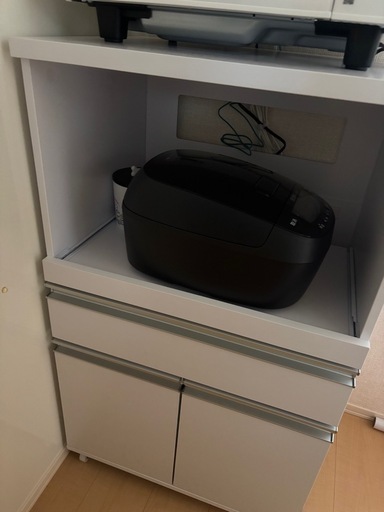 ほぼ新品！ キッチンラック キャスター付き