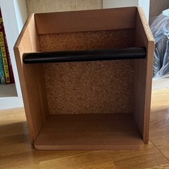 小さな小さな手作り本棚