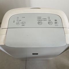 シャープ 除湿機の画像