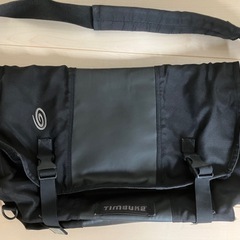 Timbuk2のブラックメッセンジャーバッグ