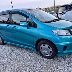 ホンダ　フリード　スパイク　ハイブリッド　平成24年車