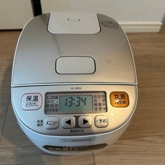 炊飯器　3合炊き