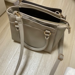 ショルダーバッグ