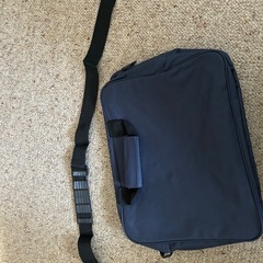 新品未使用ショルダーバッグの画像