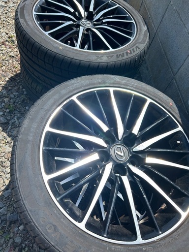 タイヤ、ホイール LS460