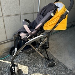 combiベビーカーA型