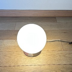 LED ボール型テーブルスタンドの画像