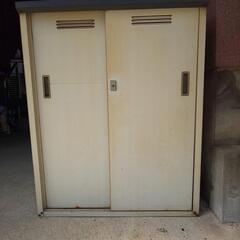 中古物置