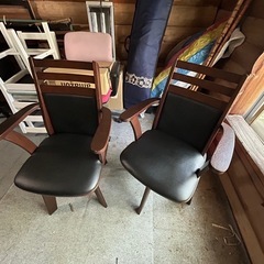 回転肘掛椅子2脚セットの画像