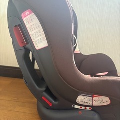【受取者確定済み】ジョイー Joie チャイルドシートの画像