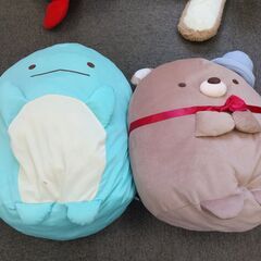 すみっこぐらし　とかげ　しろくま