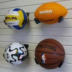 新品ボールホルダー　壁掛け可バスケットサッカーラグビーバレー