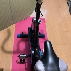 Ms. RAJA フィットネスバイク スピンバイク ホイール11kg 静音設計 本格仕様 エアロバイク トレーニング バイク スマホホルダー付きの画像