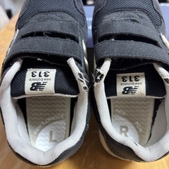ニューバランス キッズスニーカー20.0センチの画像