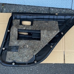 アルテッツァ　SXE10 ドアトリム　RR LH 左リア側