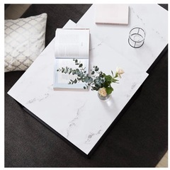 【大理石調ローテーブル】引越しのためお譲りしますの画像