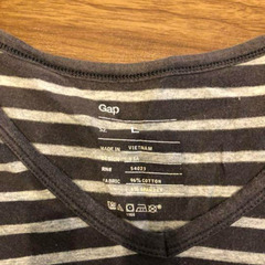 ギャップ　ボーダー Tシャツ トップス　GAP Ｖネック　Lの画像