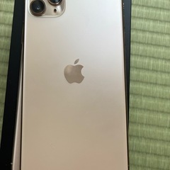 iPhone11 Pro Max 64GB 人気のゴールド　SIMフリー　未使用付属品有り　の画像