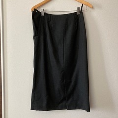 マーガレット　ハウエル　スーツ　レディース　グレー　の画像