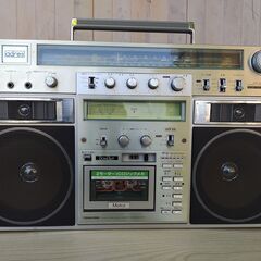 大型ラジカセ　東芝 RT-S90　1980年(昭和55年)