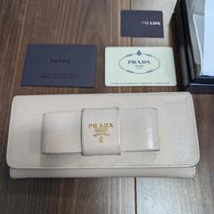 PRADA　財布　ギャランティーカード有り