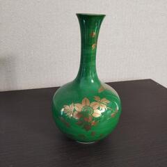 花瓶の画像