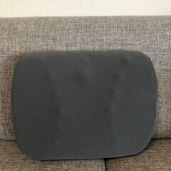 【背あてクッション（グレー）】※未使用品