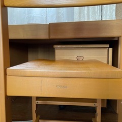 ブランド品！勉強机の画像