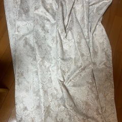カーテン2枚　130✖️143