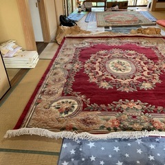 鑑定済み
大判新品未使用トルコ絨毯3000×2400