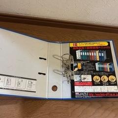 未使用✴︎A4 　2穴　ファイルの画像