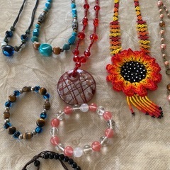 ネックレス&数珠　まとめての画像