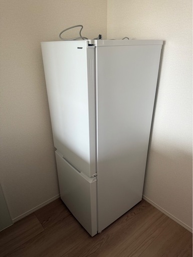 未使用　SHARP シャープ　冷蔵庫　179L どっちもドア　マットホワイト