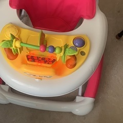 ベビー歩行器兼食卓