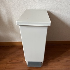 ゴミ箱